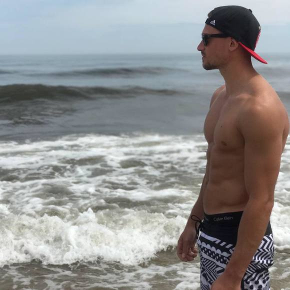 Meet your Posher, Evan - Picture 1 of 1